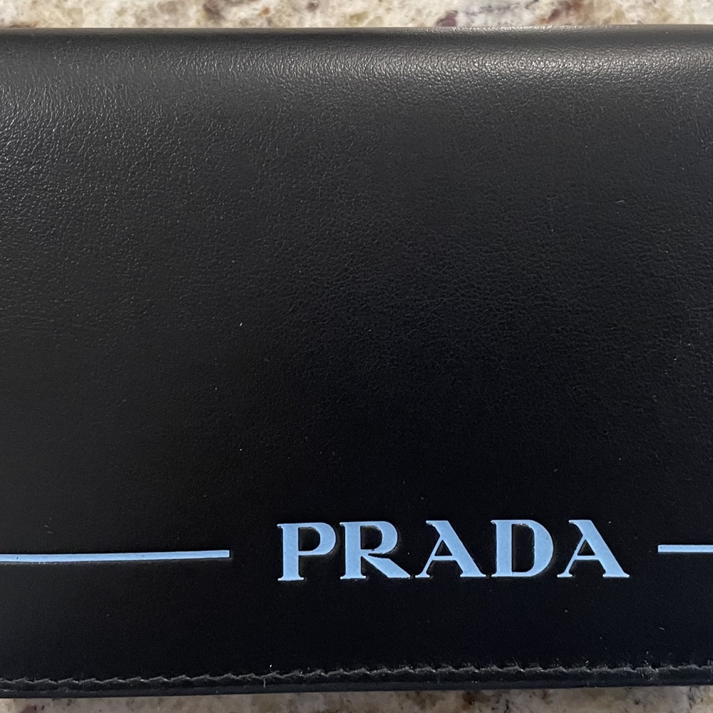 Prada Saffiano Leather Blue Wallet With Change Holder New With Tags & Box